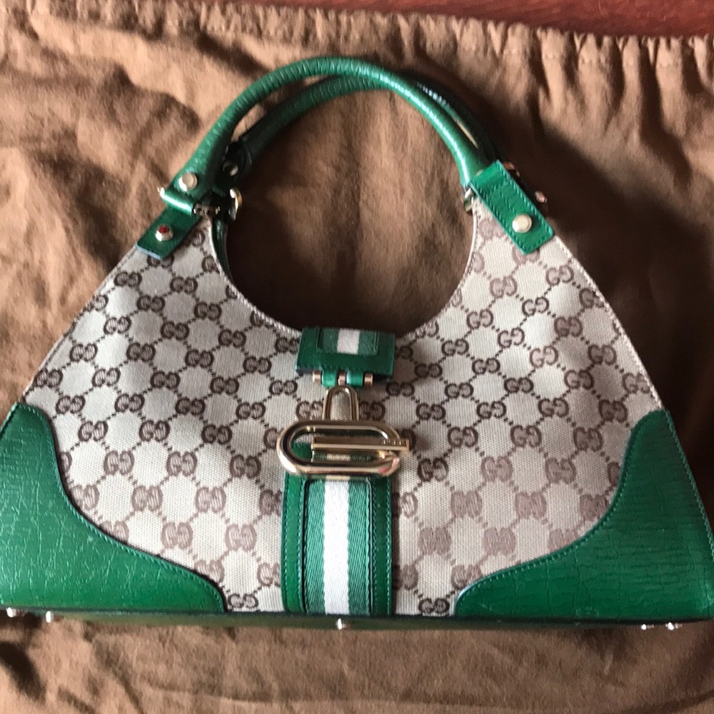 Authentic Gucci Green Shoulder Bag
